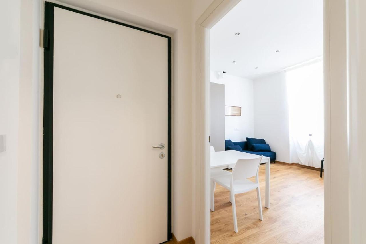 ~ Cozy Apartment ~ City Center Train Station Trieste Ngoại thất bức ảnh